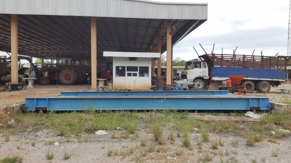 ขาย ตราชั่ง 50 ตัน ขนาดความยาว 8 เมตร กว้าง 3 เมตร อุปกรณ์ครบ