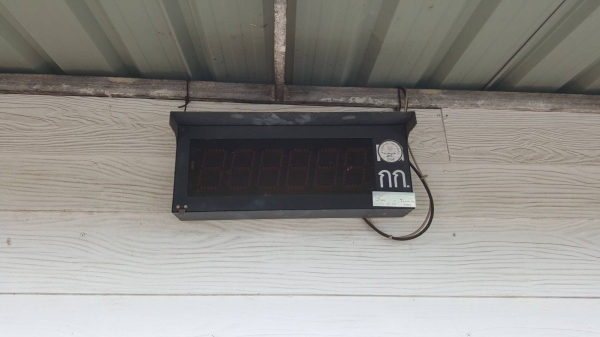 ขาย ตราชั่ง 50 ตัน ขนาดความยาว 8 เมตร กว้าง 3 เมตร อุปกรณ์ครบ