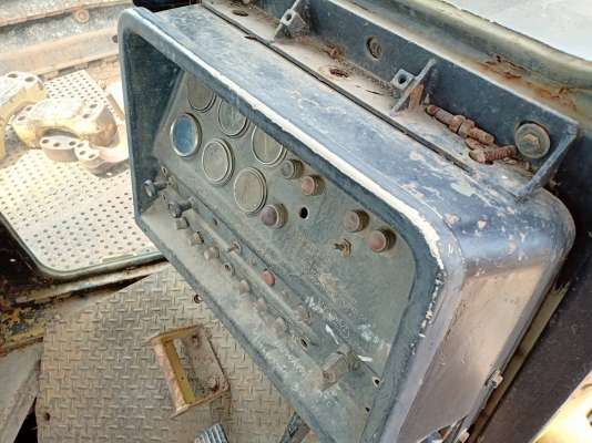 ขายแทรคเตอร์ D10N รถสภาพสวยพร้อมใช้งานทะเบียนพร้อมโอนราคา 1,300,000