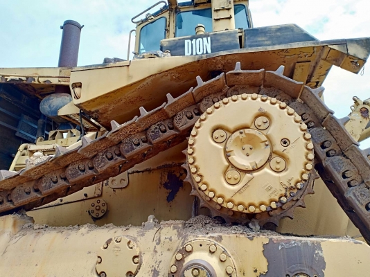ขายแทรคเตอร์ D10N รถสภาพสวยพร้อมใช้งานทะเบียนพร้อมโอนราคา 1,300,000