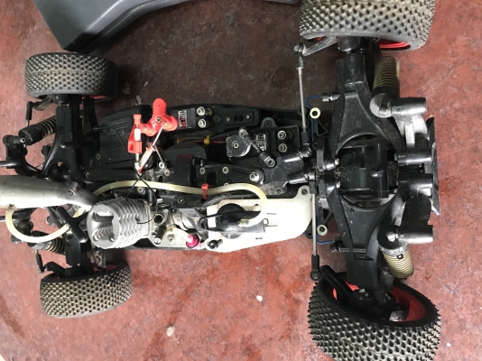 ขายเหมา รถบังคับ2คัน หุ่นยนต์สุนัขยี่ห้อSONY 1ตัว ในเข้าญี่ปุ่นขายตามสภาพ ราคา9,500