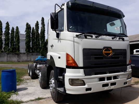 12 ล้อ 2 เพลา ฮีโน่ ซี่รี่700 (ยุโรป) เครื่อง E13C - 410 แรง ภายในหัวเก๋งสวย คัตชีสวย ยังไม่เคยใช้งานในไทย เล่มทะเบียน แจ้ง ม.79 ร 12 ล้อ 2 เพลา ฮีโน่ ซี่รี่700 (ยุโรป) เครื่อง E13C - 410 แรง ภายในหัวเก๋งสวย คัตชีสวย ยังไม่เคยใช้งานในไทย เล่มทะเบียน แจ้ง ม.79 ร