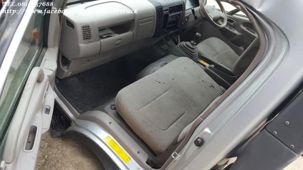 FROM JAPAN*ขายถูกด่วนๆหัวเก๋งรถบรรทุก6ล้อกลาง /CABIN TOYOTA DYNA:XZU410,350-400(รุ่นยกหัวได้)