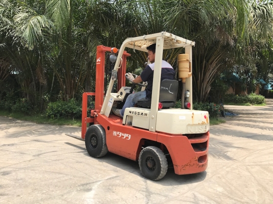 ขายFORKLIFT NISSAN FG15 สุดสวย(1.5ตัน) เสา3เมตร สวยเดิมจากญี่ปุ่น ยังไม่เคยใช้ในไทย 99,000เท่านั้น!!