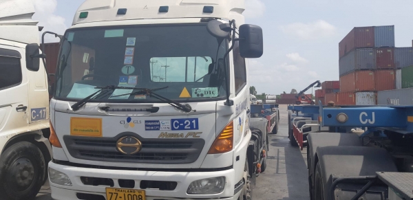 ขายครับ ยังมีตกหล่นอีก 5 คัน ครับ หัวลาก Meca260ปี47 ขายครับ ยังมีตกหล่นอีก 5 คัน ครับ หัวลาก Meca260ปี47