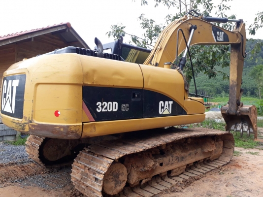 ขายรถแบคโฮ CAT 320 D เอกสารอินวอย ไมล์ 4403 ชม.ราคา 1750000