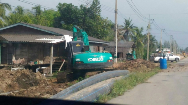 ขายรถแบคโฮ KOBELCO SK120-V ไม่มีเอกสาร ราคา 650000