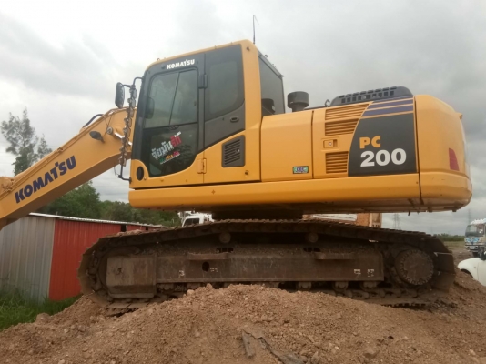 ขาย แม็คโคร  PC 200-8 MO ชั่วโมง 3500