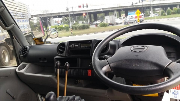 ขาย Hino Duto 150 แรง ดั้ม หมีพูร์ (คอกเกษตร) รถปี 2557