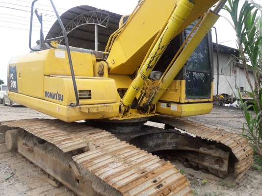 ขายถูกรถแบคโฮ KOMATSU PC200-8 สภาพเดิมโซ่หนาไฟฟ้าเต็มเอกสารทะเบียน