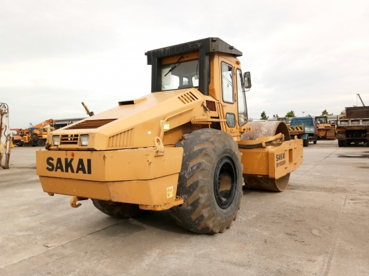 sakai บดสั่นสะเทือน SV900DV โทร0934649555