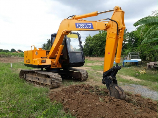 # KOBELCO SK60 MARK2 รถสวยพร้อมใช้งาน 290000???????? ราคาต่อลองโทรมาคุยได้ค่ะ 0616613023แพรว????