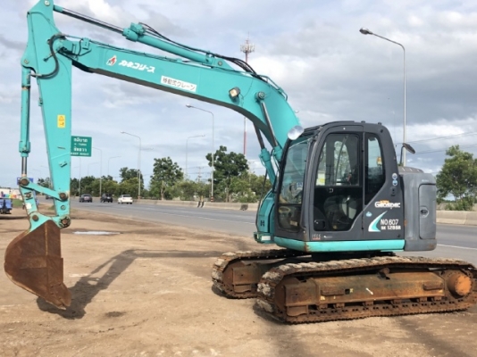 ขายรถขุด KOBELCO SK125SR YV05 ปี 2009 รถนอกนำเข้าเองจากญี่ปุ่น สภาพสวยพร้อมใช้ มีVDOการทำงานครับ ขายรถขุด KOBELCO SK125SR YV05 ปี 2009 รถนอกนำเข้าเองจากญี่ปุ่น สภาพสวยพร้อมใช้ มีVDOการทำงานครับ