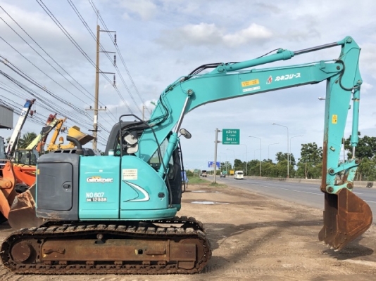 ขายรถขุด KOBELCO SK125SR YV05 ปี 2009 รถนอกนำเข้าเองจากญี่ปุ่น สภาพสวยพร้อมใช้ มีVDOการทำงานครับ ขายรถขุด KOBELCO SK125SR YV05 ปี 2009 รถนอกนำเข้าเองจากญี่ปุ่น สภาพสวยพร้อมใช้ มีVDOการทำงานครับ