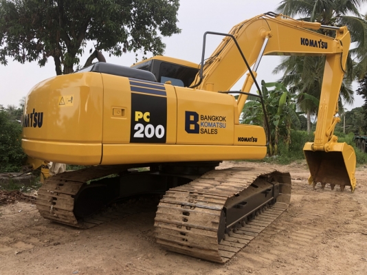 Komatsu PC200-7 ปี 2012 เดิมๆ สวยเต็มตามรุ่น ทำงานสมบูรณ์ทุกระบบ เอกสารเล่ม จัดแนนท์ได้