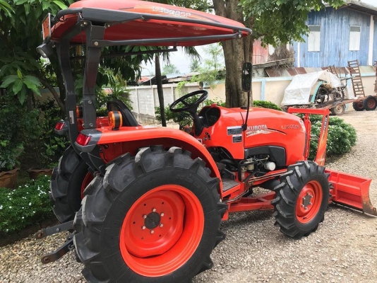 L3608SPพร้อมใบมีดและผาน รถสวยๆสภาพเดิมๆ ระบบขับเคลื่อนดี ระบบเครื่อง/ไฮดรอลิกใช้งานปกติ100\%  ยางใหม่4เส้นสวยๆพร้อมลุย