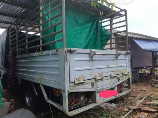 ขาย6ล้อ HINO FC4J145 แรงม้ากะบะเหลดยาว5.50 ราคา 500,000
