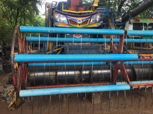 ขายคู่ รถเกี่ยวเกษตรพัฒนา ปลดหนี้52 เครื่องHINO JO8C 220แรง รถลากร็อคกี้175 2เพลา แชชซีสวย ขายคู่ รถเกี่ยวเกษตรพัฒนา ปลดหนี้52 เครื่องHINO JO8C 220แรง รถลากร็อคกี้175 2เพลา แชชซีสวย