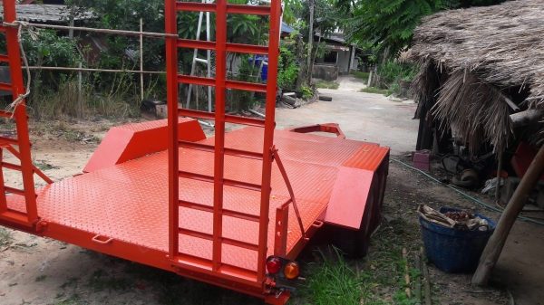 เทนเลอร์ลากรถเกี่ยว60-70ใหม่ ดุมปิคอัพ เหล็รางน้ำ4" สวยๆขาย38500฿T.0636359242