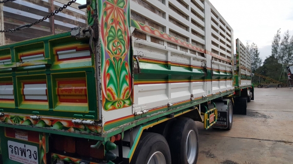 ขายรถพ่วงไม่ดั้ม 380 แรง อู่สหะกิจ ใส่ของได้32ตัน สวยสดพร้อมใช้งาน ขายรถพ่วงไม่ดั้ม 380 แรง อู่สหะกิจ ใส่ของได้32ตัน สวยสดพร้อมใช้งาน