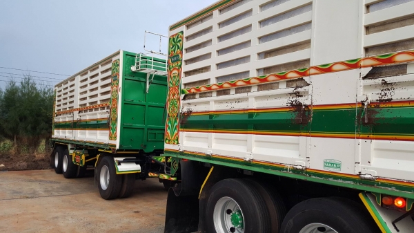 ขายรถพ่วงไม่ดั้ม 380 แรง อู่สหะกิจ ใส่ของได้32ตัน สวยสดพร้อมใช้งาน ขายรถพ่วงไม่ดั้ม 380 แรง อู่สหะกิจ ใส่ของได้32ตัน สวยสดพร้อมใช้งาน