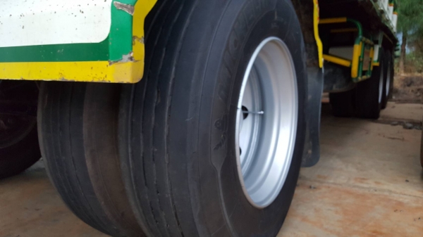 ขายรถพ่วงไม่ดั้ม 380 แรง อู่สหะกิจ ใส่ของได้32ตัน สวยสดพร้อมใช้งาน ขายรถพ่วงไม่ดั้ม 380 แรง อู่สหะกิจ ใส่ของได้32ตัน สวยสดพร้อมใช้งาน