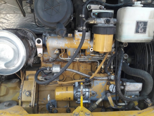 ขายจ้า...CATERPILLAR 305CCR  เก่านอกแท้..สภาพสวย...เดิมๆๆ..เครื่องปั๊มดี...พร้อมใช้.. โทร  089-3818694  จ๊อย..