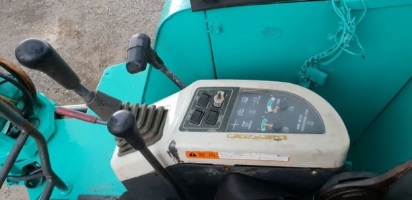 ขายด่วนรถเเบคโฮ ซูมิโตโมSH40JXรถนอกเพื่งนำเข้ามาใหม่สวยเดิมๆเคื่องดีปั่มแรงคอลโทลน้ำมันปั้มนิ้ว บูมอามร์สวยเร็วแรงไม่โหลด เครื่องอีซูซู4สูบระบบเต่ากะต่ายครบรถยังไม่เคยใช้งานในไทยเลย