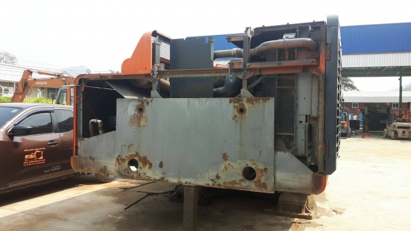 ขายแทรคเตอร์ ZX850H เก่านอกญี่ปุ่นถ้าตกลงซื้อมัดจำแล้วจะประกอบให้เสร็จภายในหนึ่งเดือนอินวอยราคา 8,000,000