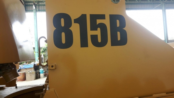 รถบดเขื่อน CAT815B เก่านอกเอกสารอินวอยราคา 3,200,000