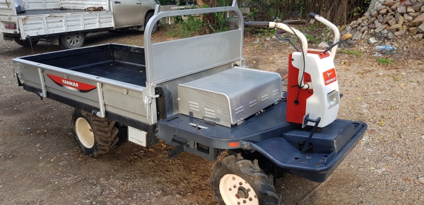 นั่งขับ 4 x 4 พร้อมใช้งาน