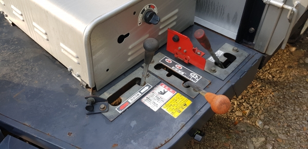 นั่งขับ 4 x 4 พร้อมใช้งาน