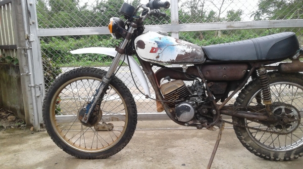 ขาย DT100 เล่มอย่างเดียวชื่อบุคคลเครื่องดีทรงสวยเหมาะไปปั้นขายตามสภาพ