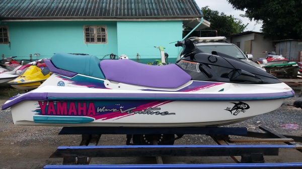 ขออนุญาต ขาย YAMAHA VN1200cc.สุดยอดเรือ 3 ที่นั่ง เก่าจากญี่ปุ่น หน้าจอขึ้นครบ พร้อมขับครับ
