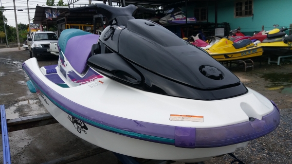 ขออนุญาต ขาย YAMAHA VN1200cc.สุดยอดเรือ 3 ที่นั่ง เก่าจากญี่ปุ่น หน้าจอขึ้นครบ พร้อมขับครับ ขออนุญาต ขาย YAMAHA VN1200cc.สุดยอดเรือ 3 ที่นั่ง เก่าจากญี่ปุ่น หน้าจอขึ้นครบ พร้อมขับครับ