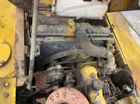 ขายแมคโคKOMATSU 200-3 สภาพพร้อมใช้