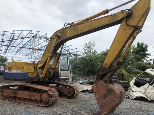 ขายแมคโคKOMATSU 200-3 สภาพพร้อมใช้