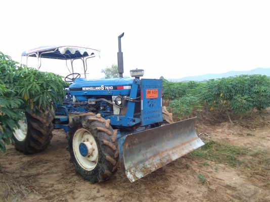 ขาย4X4FORD7610อยู่บ้านไร่อุทัยธานีขาย475000เครื่อง98แรงเช็คใหม่หมดพร้อมใช้เลย อุปกร์หาง3หาง7หลีหน้าดันหลีรถเอกสารพร้อมโอนทะเบียนต่อให้แล้วครับสนใจโทร081-0118032ต้นบ้านไร่พร้อมบริการมีรถส่งครับ