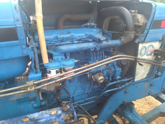 ขาย4X4FORD7610อยู่บ้านไร่อุทัยธานีขาย475000เครื่อง98แรงเช็คใหม่หมดพร้อมใช้เลย อุปกร์หาง3หาง7หลีหน้าดันหลีรถเอกสารพร้อมโอนทะเบียนต่อให้แล้วครับสนใจโทร081-0118032ต้นบ้านไร่พร้อมบริการมีรถส่งครับ