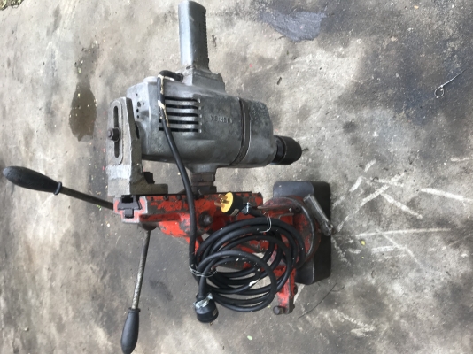 ขายสว่าน แม่เหล็ก ตัวใหญ่ ใช้ไฟ 220V.