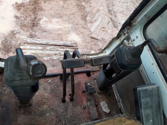 ขายHITASHI EX90 -1 เทียบเท่าEX100 พร้อมใช้เอกสารอินวอย