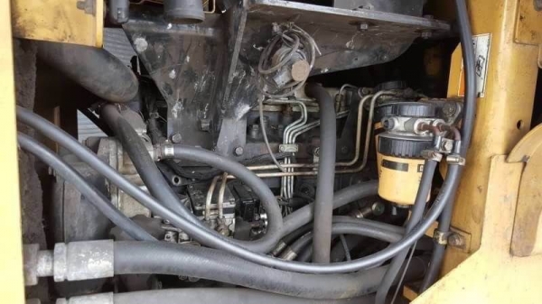 ขาย 985,000 รถตักล้อยาง CATTERPILLAR 924G เครื่องดี เกียร์แรง ระบบไฮโดรลิกสมบูรณ์ เอกสารอินวอยท์  รถอยู่  นครปฐม โทร 0610710295  สนใจ รายการสินค้า อื่นๆ ที่ เว็ปไชค์ Truck2Hand https://www.truck2hand.com/index.php?actions=content/search&amp;member_id=1361