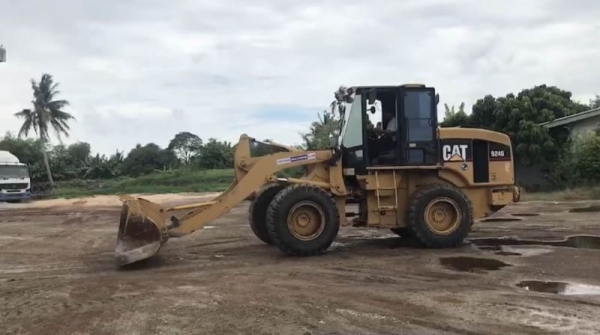 ขาย 985,000 รถตักล้อยาง CATTERPILLAR 924G เครื่องดี เกียร์แรง ระบบไฮโดรลิกสมบูรณ์ เอกสารอินวอยท์  รถอยู่  นครปฐม โทร 0610710295  สนใจ รายการสินค้า อื่นๆ ที่ เว็ปไชค์ Truck2Hand https://www.truck2hand.com/index.php?actions=content/search&amp;member_id=1361