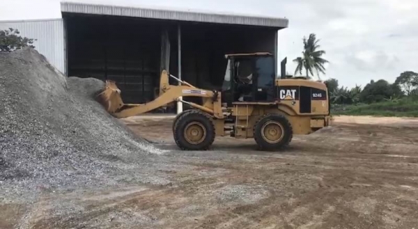 ขาย 985,000 รถตักล้อยาง CATTERPILLAR 924G เครื่องดี เกียร์แรง ระบบไฮโดรลิกสมบูรณ์ เอกสารอินวอยท์  รถอยู่  นครปฐม โทร 0610710295  สนใจ รายการสินค้า อื่นๆ ที่ เว็ปไชค์ Truck2Hand https://www.truck2hand.com/index.php?actions=content/search&amp;member_id=1361