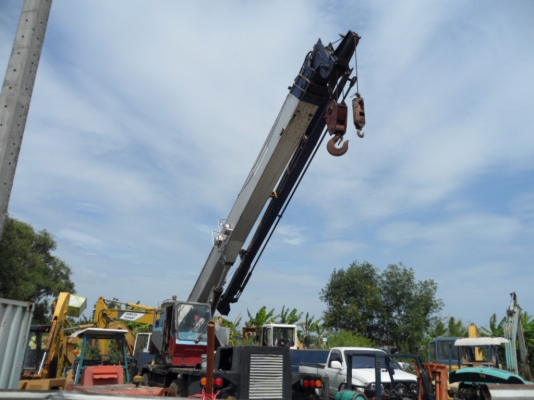 รถเครน25ตันKATO25H3L รถสวยสภาพพร้อมใช้เอกสารครบ 1,700,000ครับดูแล้วสนใจโทรที่เบอร์  ☎ 081-989-1989 + ID LINE : rangrayong หรั่งครับ