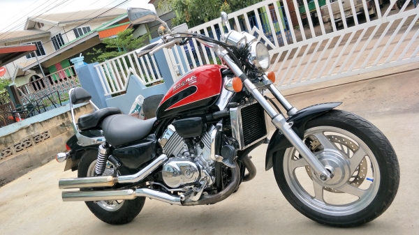 ขายครับ Honda Magna750V45 ทะเบียนแท้ พร้อมโอน (VF750C) ขายครับ Honda Magna750V45 ทะเบียนแท้ พร้อมโอน (VF750C)