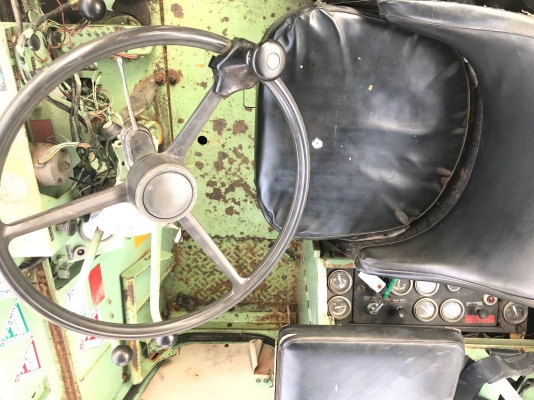 ขายรถตักKOMATSUรุ่นJH30Bรถนอกนำเข้าไม่เคยใช้งานในไทย สภาพดี เครื่องดีเซล4สูบขาย420000บาท081-8302909  จิรโรจน์ Line : jiraroj2909