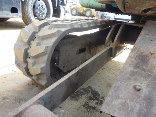 ขาย รถแม็คโคร KOMATSU PC27-8 พร้อมใช้งาน นำเข้าเองจากประเทศญี่ปุ่น ติดต่อ 063-9316985 ID LINE : 0639316985 ครับ