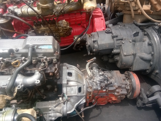 โตโยต้า 14B เครื่องเกีร์ยสวยๆ โตโยต้า 14B เครื่องเกีร์ยสวยๆ