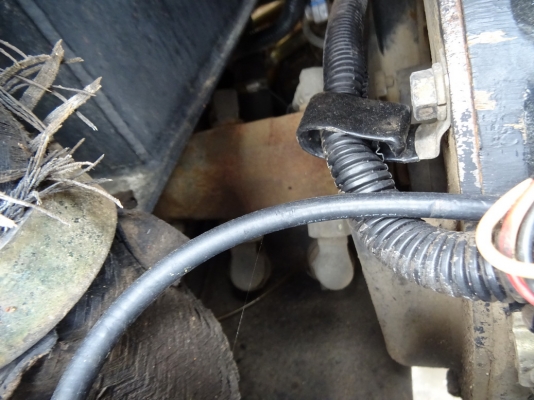 รถขุดเล็ก Hanix S.B20